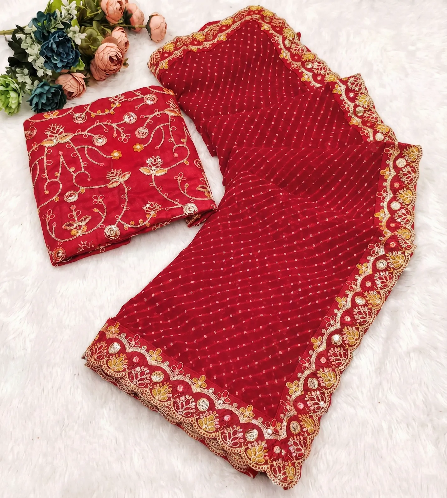 Fancy Designer Georgette Pretty Saree with New Fancy Border & Blouse Piece